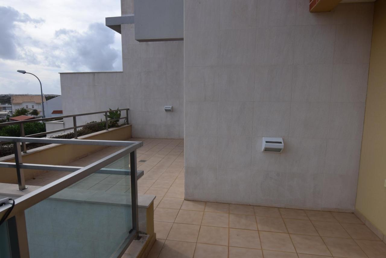 Cozy Villa With Pool And Barbecue Albufeira Extérieur photo