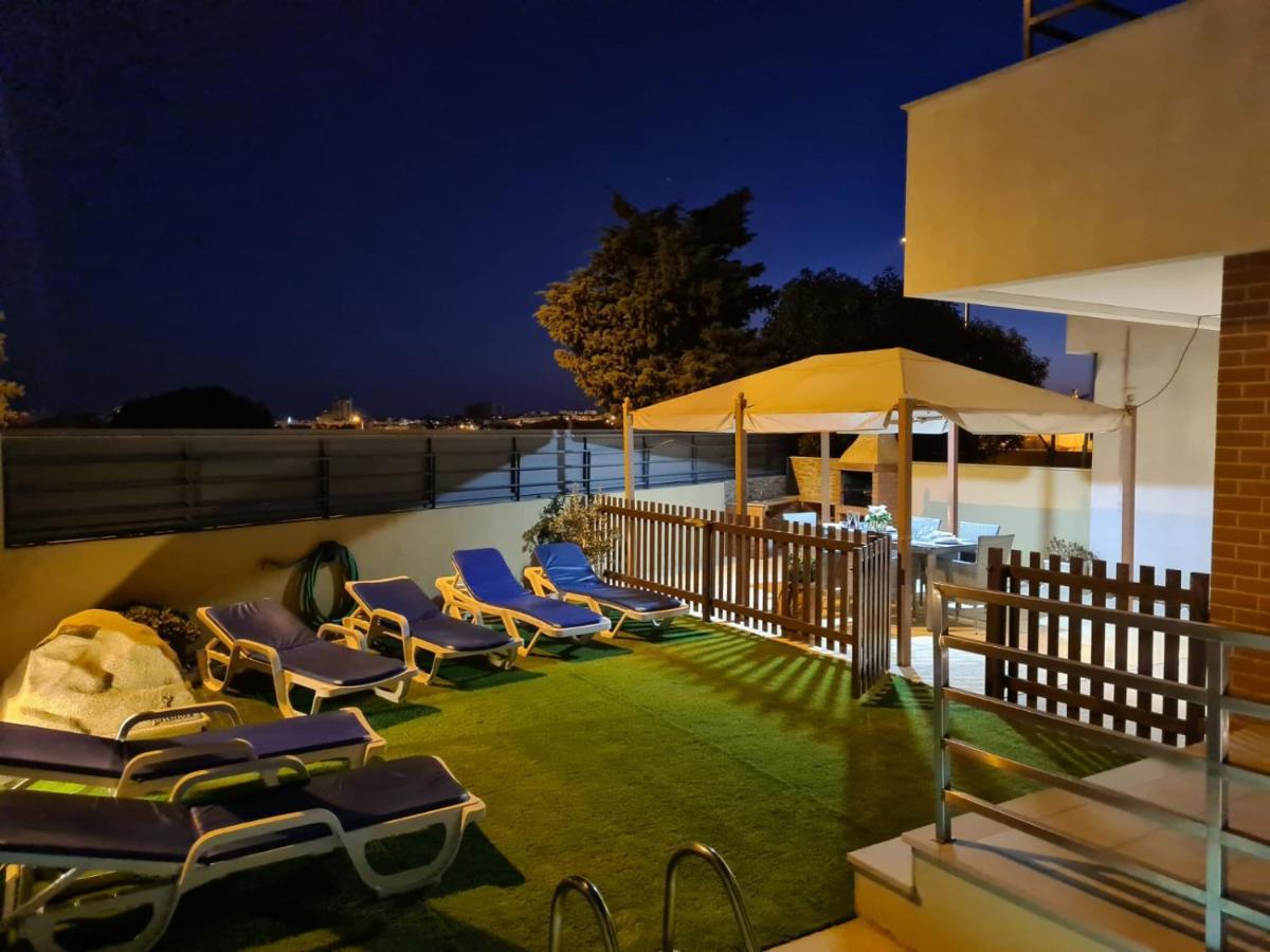 Cozy Villa With Pool And Barbecue Albufeira Extérieur photo