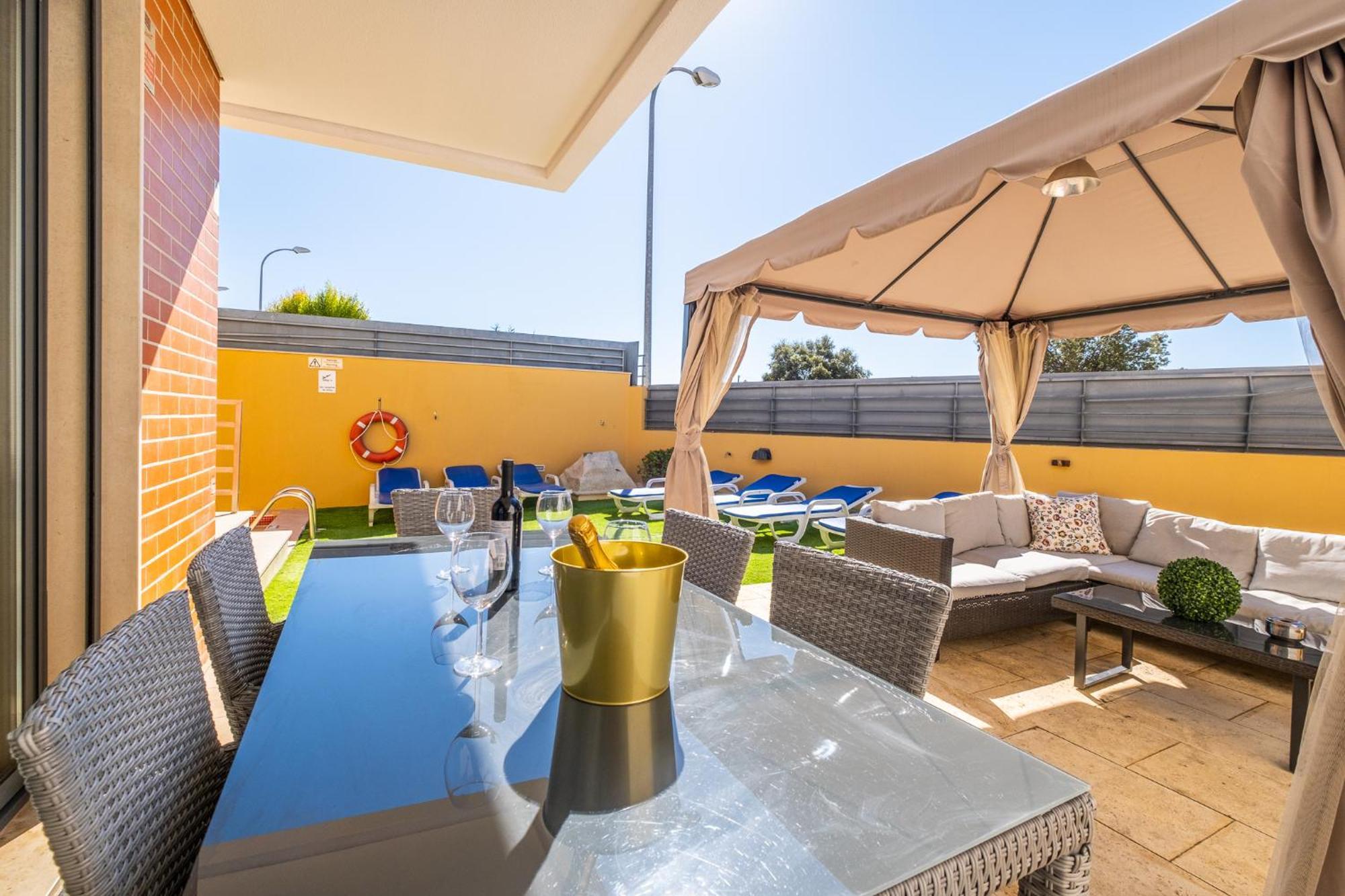 Cozy Villa With Pool And Barbecue Albufeira Extérieur photo