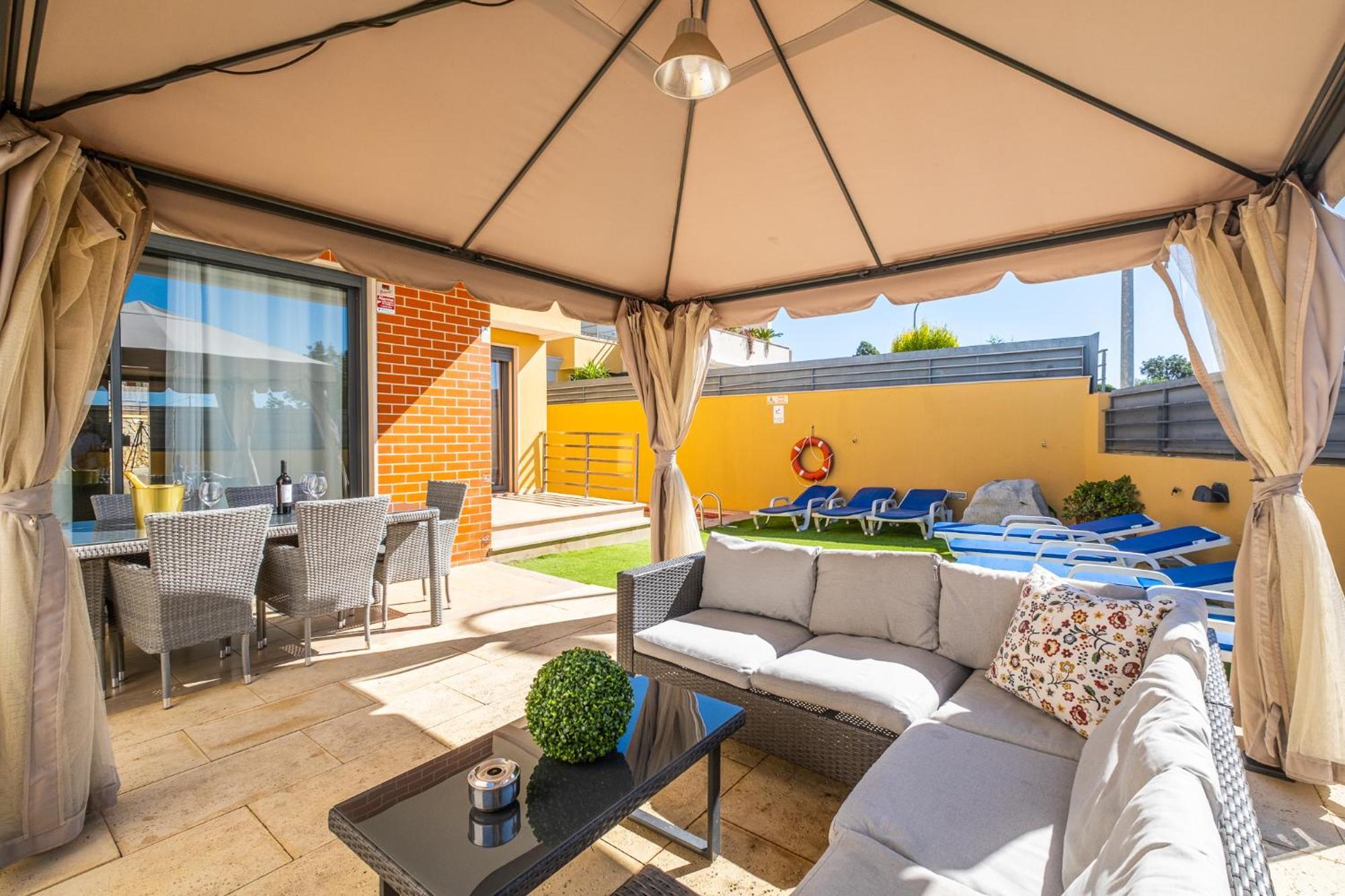 Cozy Villa With Pool And Barbecue Albufeira Extérieur photo